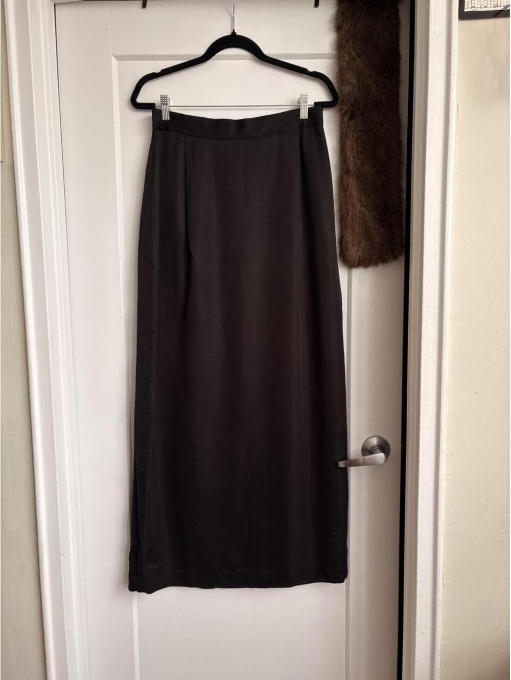 VINTAGE LOUBEN BLACK MAXI SKIRT